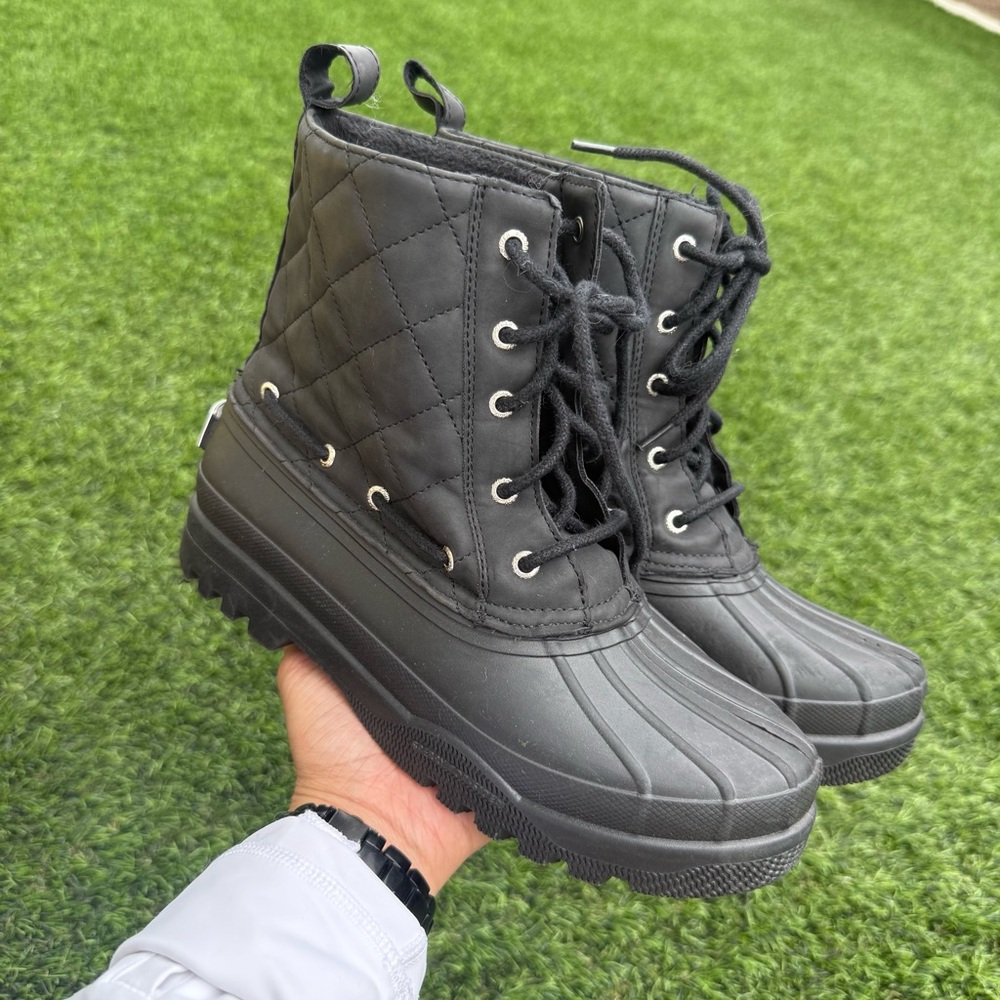 Sperry Black Quilted Lace-Up Winter Duck Boots